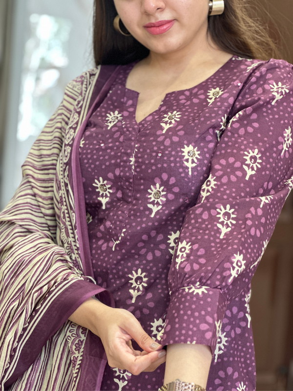 Manjusha Plum Kurta Suit Set