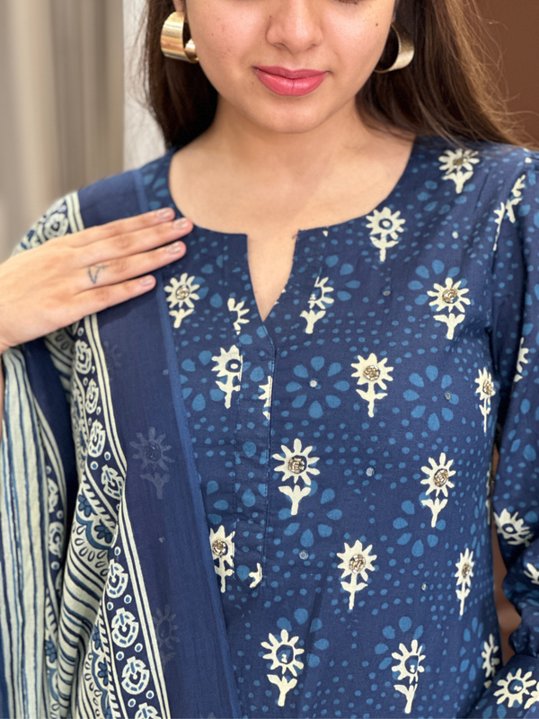 Taruni Midnight Ivy Kurta Suit Set