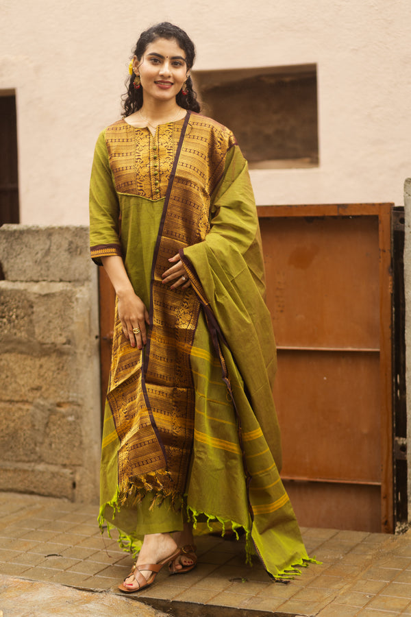 Harit Sutra kanchi cotton Suit Set