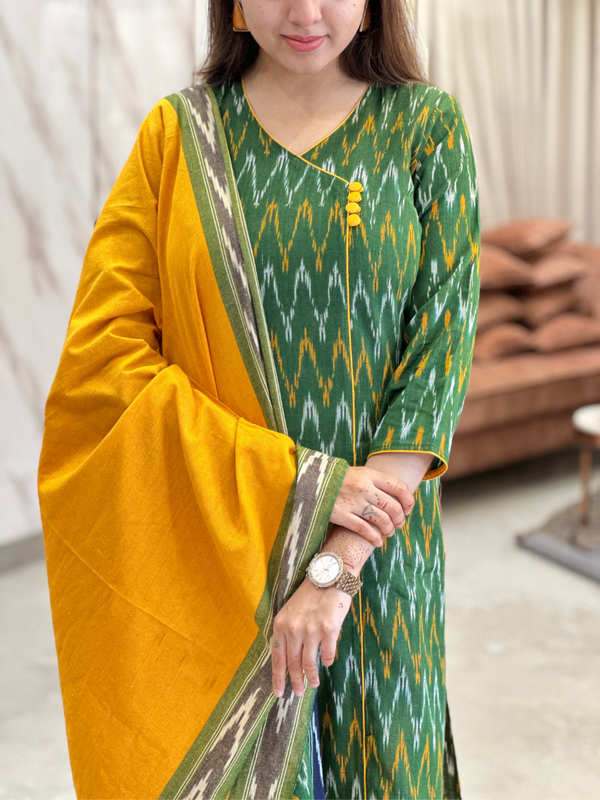 Sundari Sunset Ikkat Suit Set