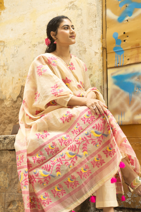 πΈ Vritika β Jamdani Garden Whisper Bloom with Grace in Handcrafted Jamdaani Cotton Suit sets πΈ