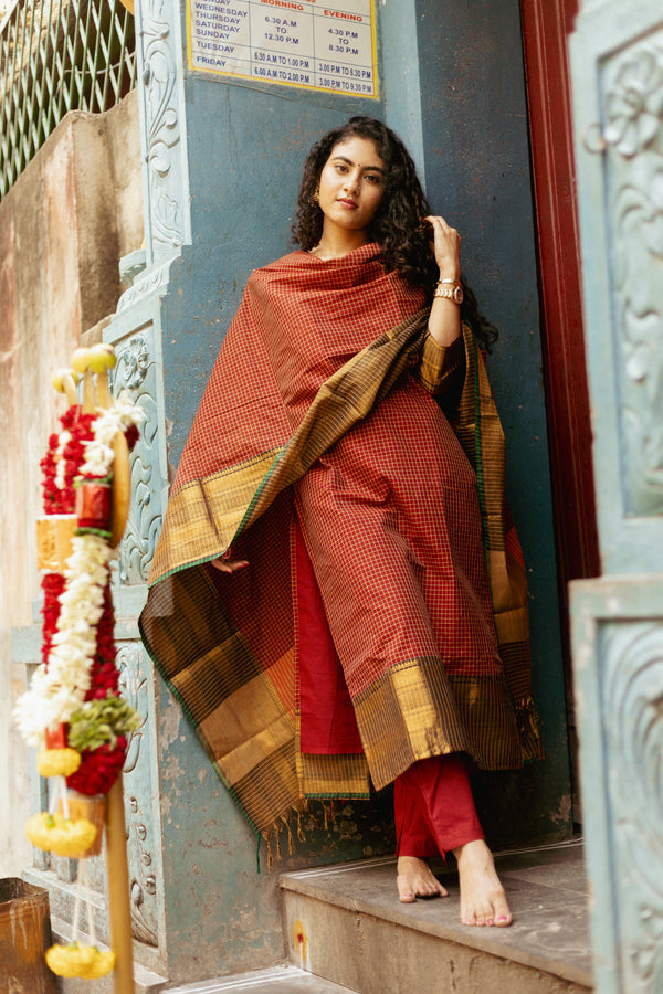 ✨Kanmani Grace inKanchi Cotton Silk Zari Elegance ✨