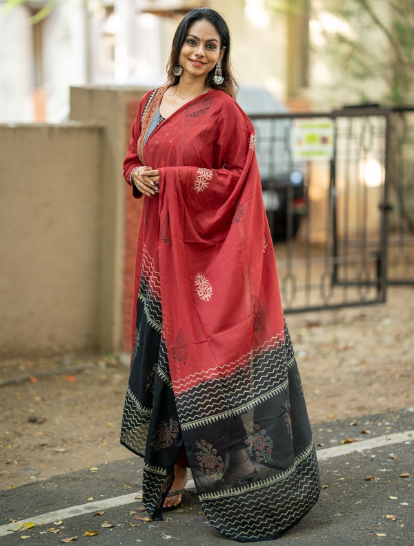 🌟Tassel Tale Heritage Cotton Kurta Set