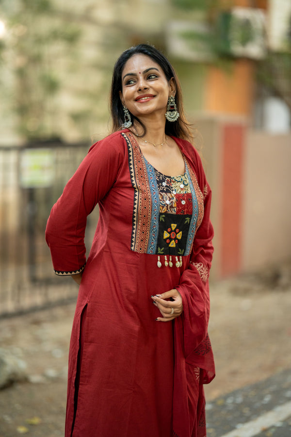 🌟Tassel Tale Heritage Cotton Kurta Set