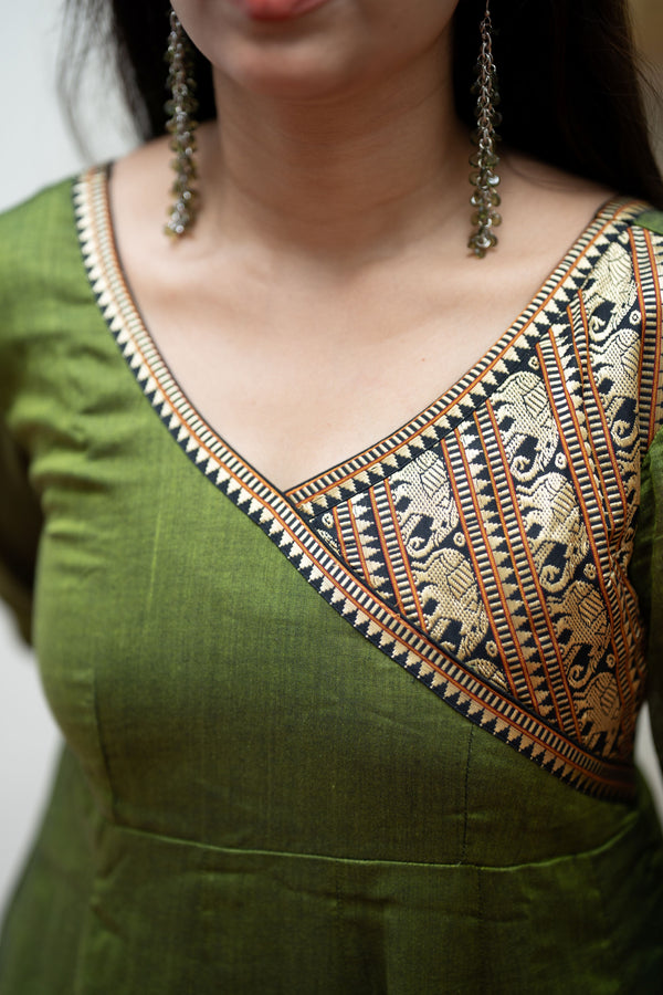 Tharvika Emerald Narayanpeth Anarkali Set