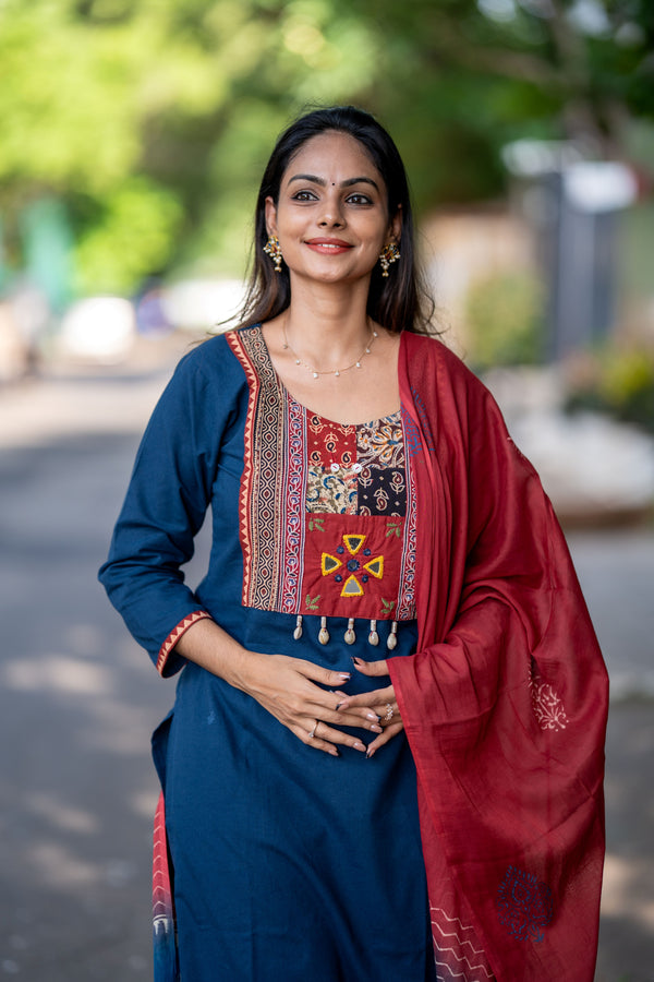 🌟Tassel Tale Heritage Cotton Kurta Set