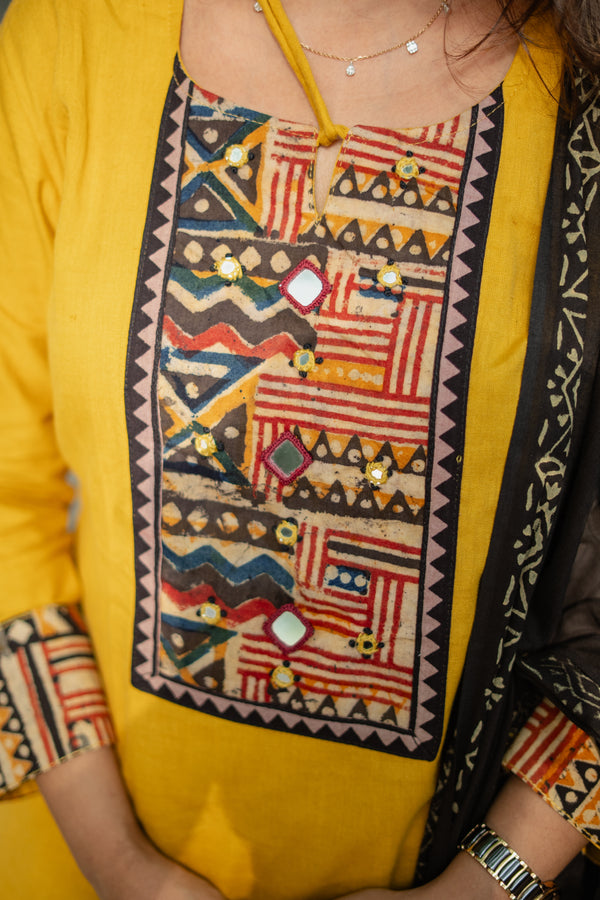 Nivea Mustard Grace Set with Dupatta