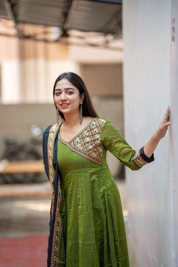 Tharvika Emerald Narayanpeth Anarkali Set