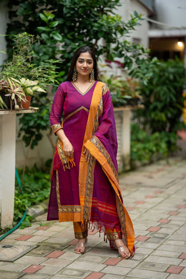 Tishara Royale Narayanpeth Handloom Cotton kurta pant Set