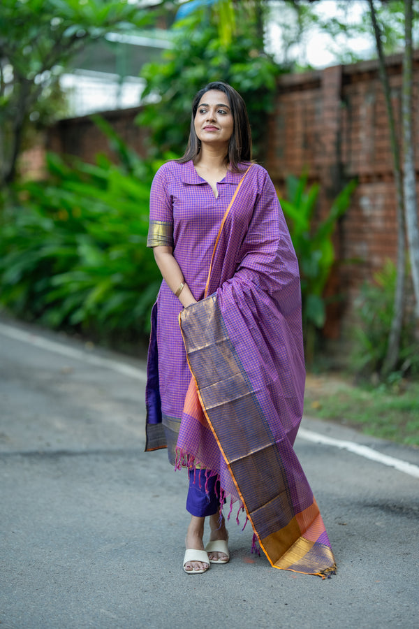 💜 Grace with Kanchi Cotton Traditional Checks & Zari Brilliance 💜