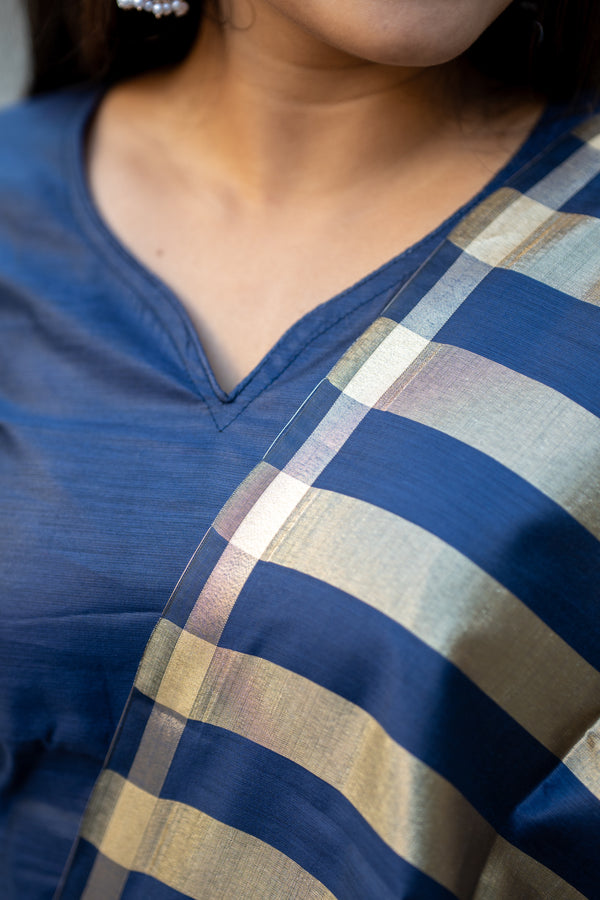 💙 RajnaviCommand the Spotlight in Royal Blue Banarasi Silk Grandeur 💙