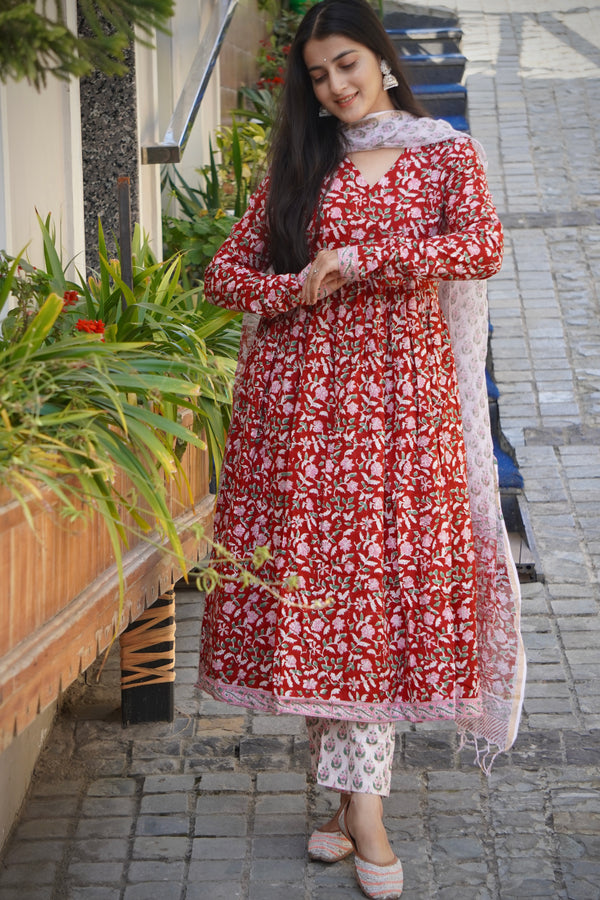 Pavitra Bloom with DupattaAnarkali Suit set