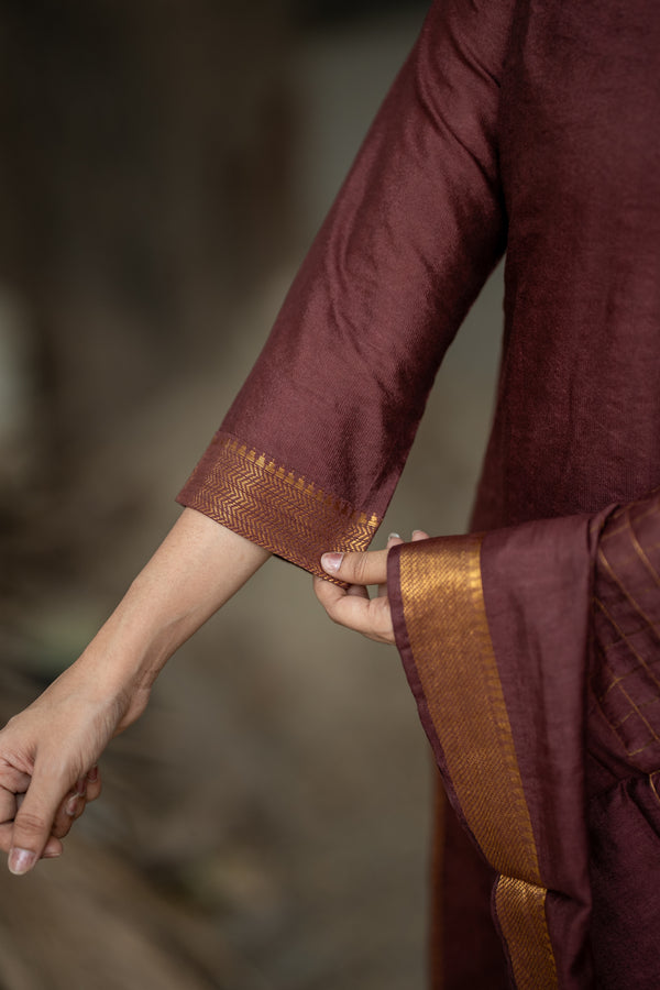 β¨ Zohira β Mangalagiri The Graceful Luxe Cotton Silk Suit