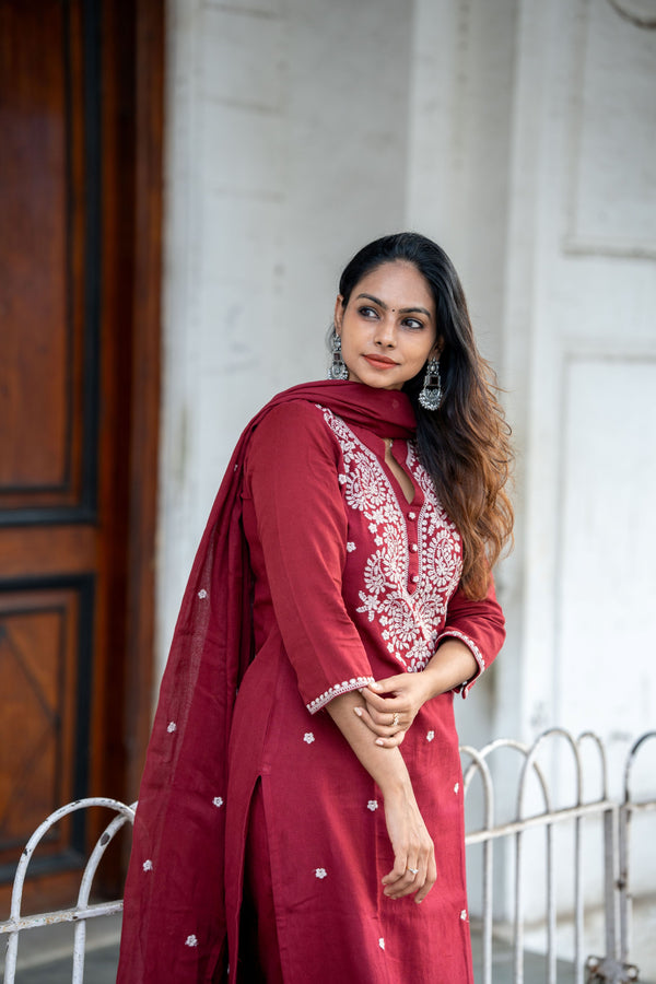 ❤️ Embrace Grace in Handcrafted Embroidery & Pure Cotton Comfort ❤️