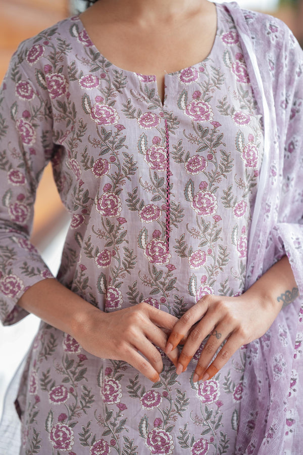 Riddhima Lavender Whisper Kurta Set