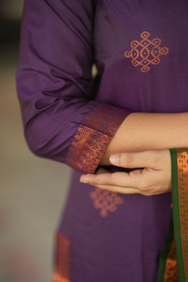 ๐ฟ โRegal Weave โ Purple & Green Pochampally Setโ