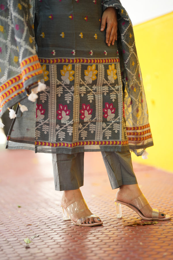 Grey Woven Grace Bloom Jamdani Charm