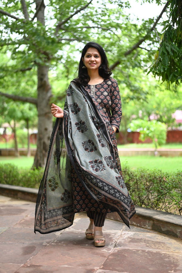 Hridaya Vintage Bloom Set