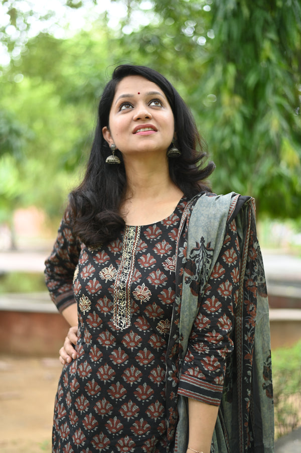 Hridaya Vintage Bloom Set