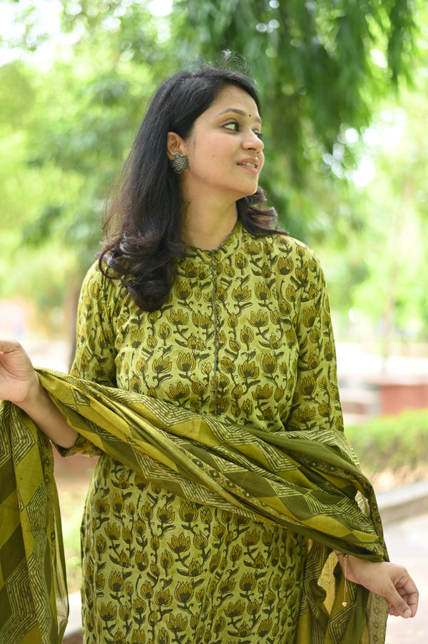 Ichha Olive Flora Ensemble