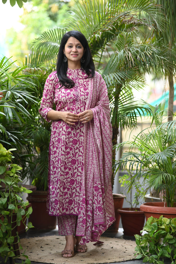 🌺 Malvika – The Everyday Bloom Stay Cool & Stylish in Soft Cotton Elegance 🌺