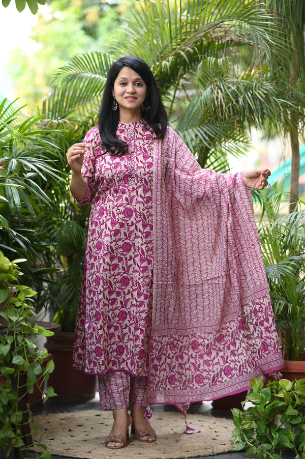 🌺 Malvika – The Everyday Bloom Stay Cool & Stylish in Soft Cotton Elegance 🌺