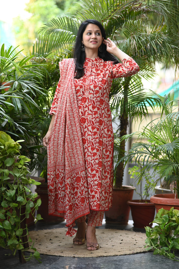 🌺Vaishnavi – The Blooming Make a Bold Statement in Breathable Cotton Elegance 🌺
