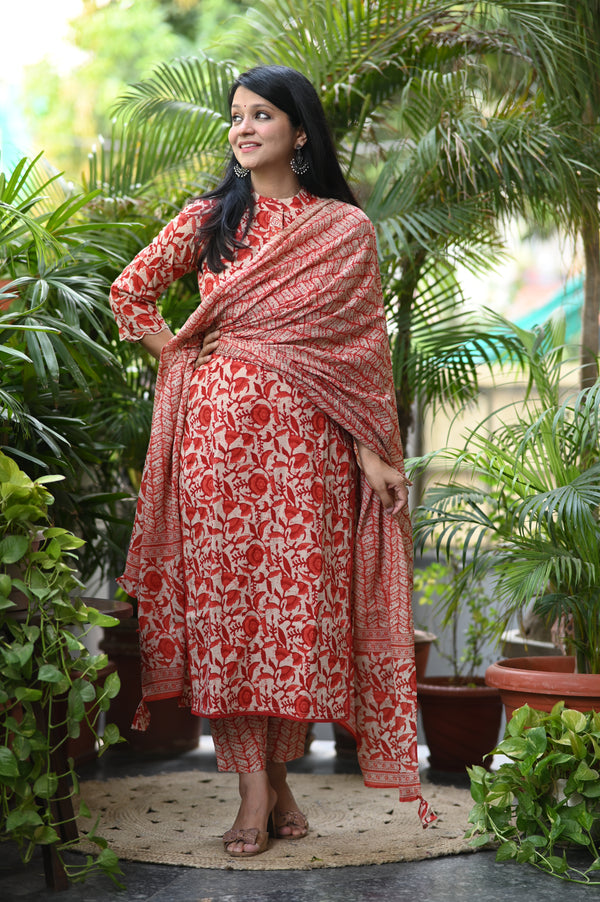 🌺Vaishnavi – The Blooming Make a Bold Statement in Breathable Cotton Elegance 🌺