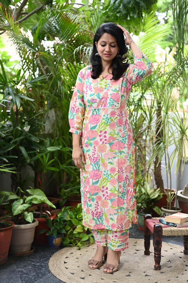 Aabha Floral Pastel Ethnic Kurta Set