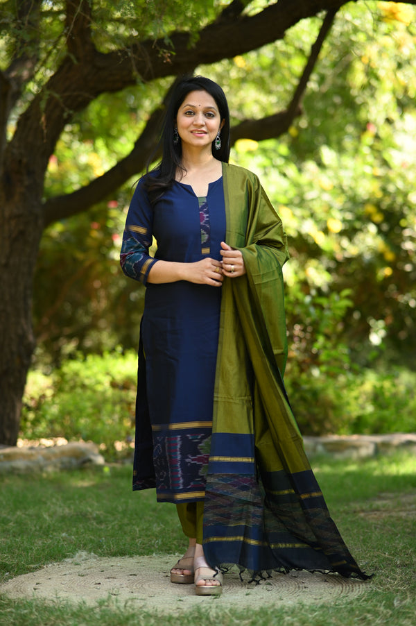 Varnika Elegant Pochampalli Silk Suit Set