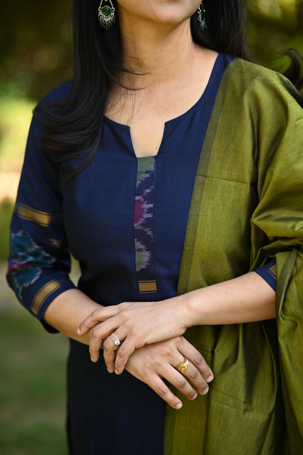 Varnika Elegant Pochampalli Silk Suit Set