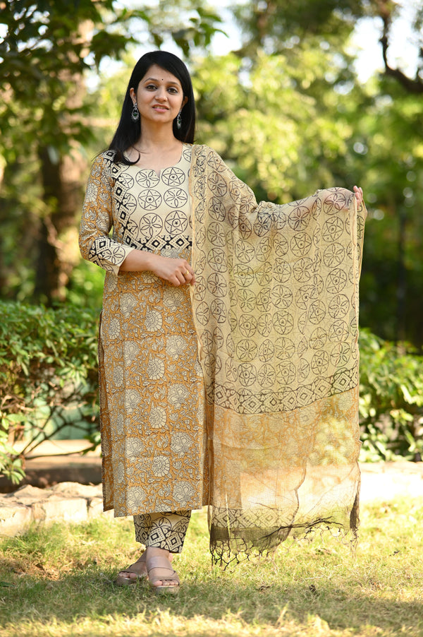 Bagya Pure Cotton Bagru Hand Block Suit Sets