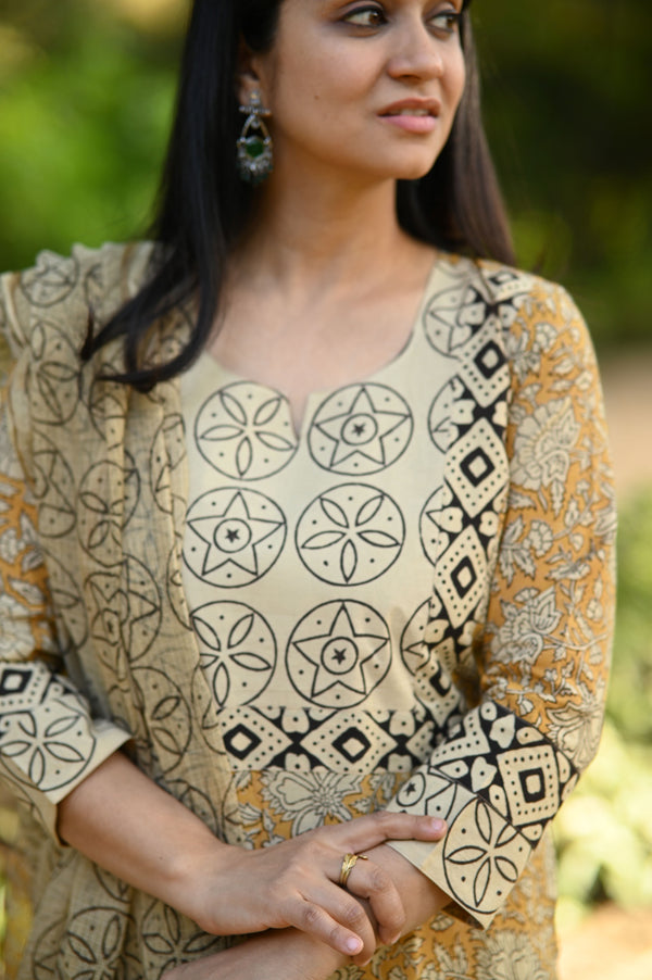 Bagya Pure Cotton Bagru Hand Block Suit Sets