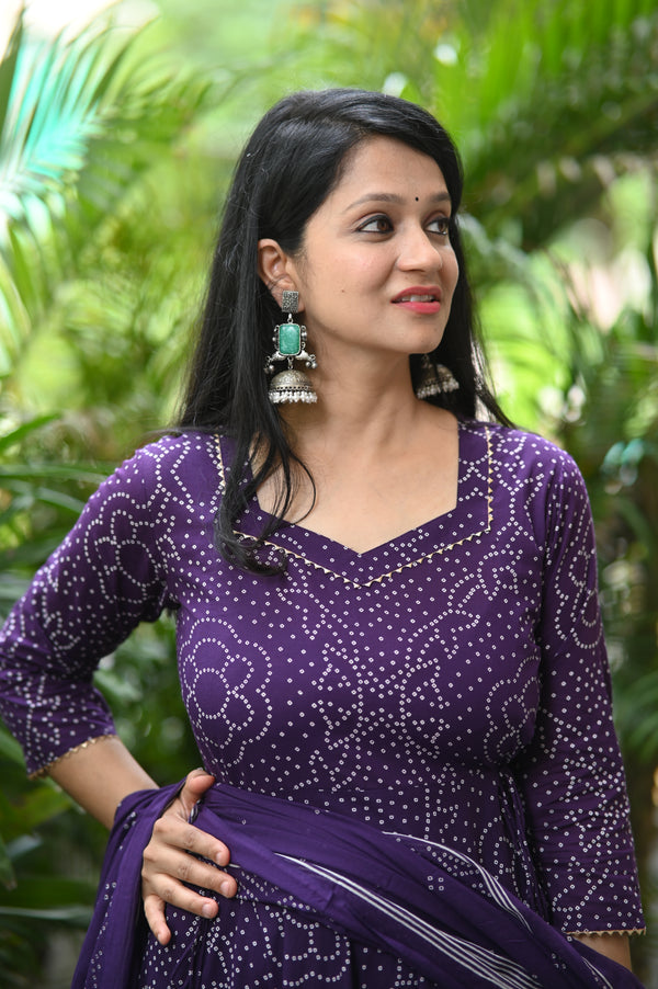 πYamikaTwirl in Royalty with the Elegance of Flowing Flair π