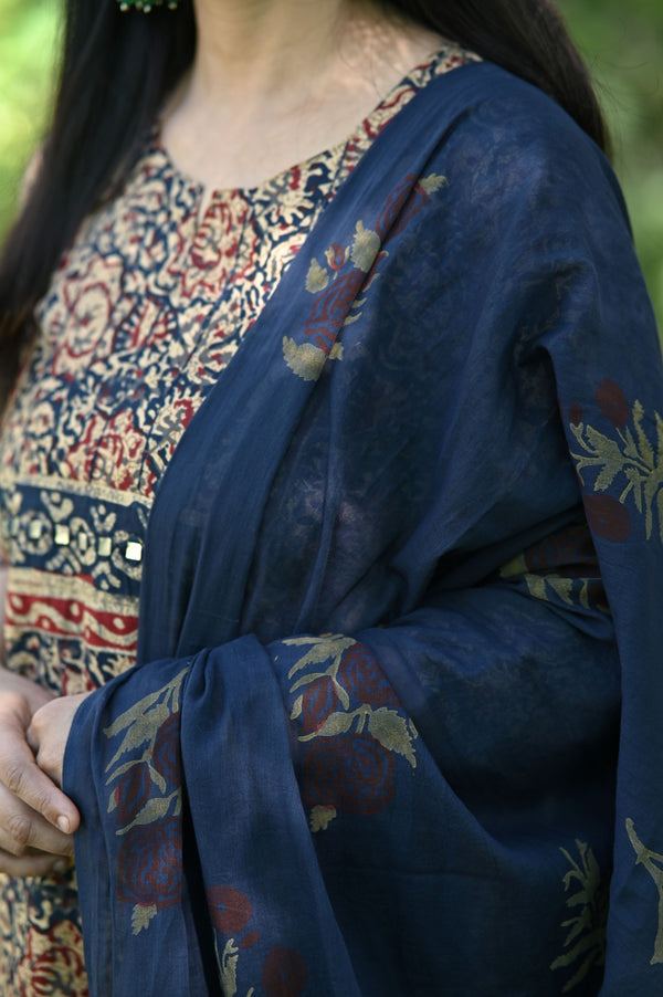 Vanajali Ajrak Handblock Set