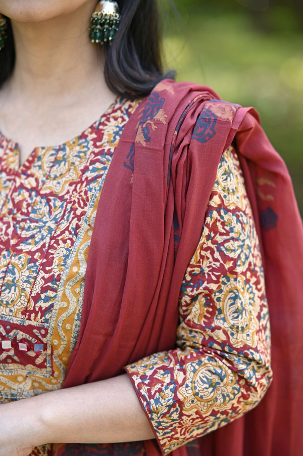 Vanajali Ajrak Handblock Set