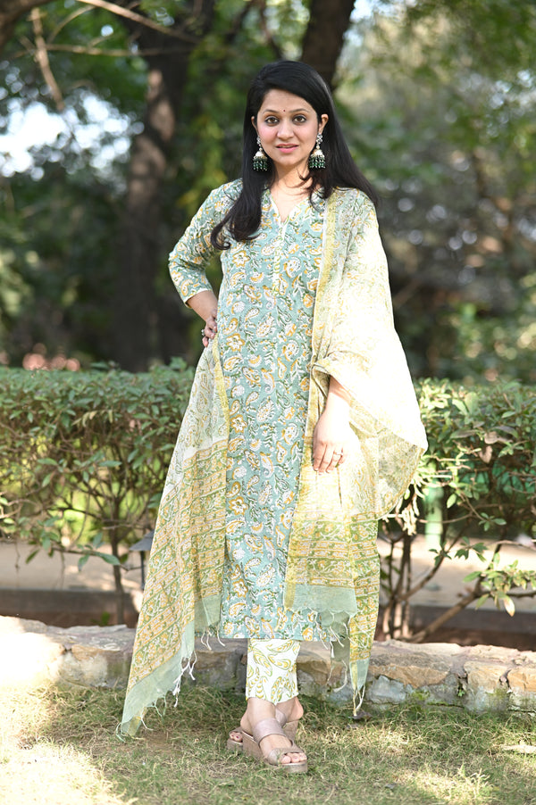 Karigari Hand block Suit set with Dupatta