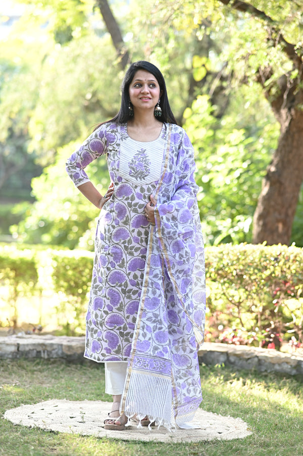 Padmaja Fresh FloralsHand block Suit Set with Dupatta