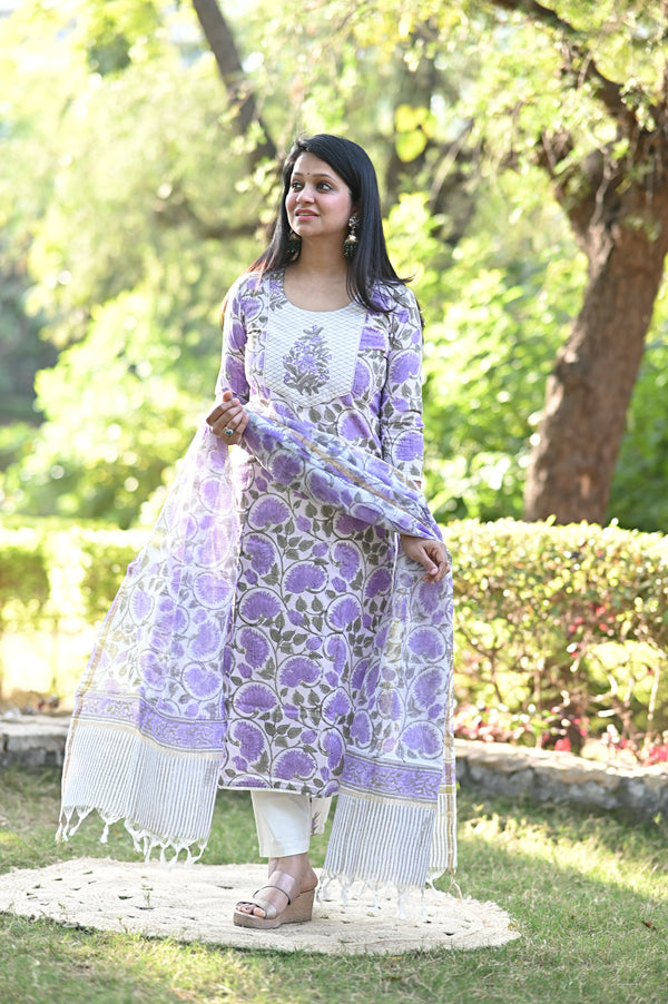 Padmaja Fresh FloralsHand block Suit Set with Dupatta