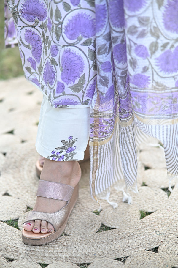 Padmaja Fresh FloralsHand block Suit Set with Dupatta