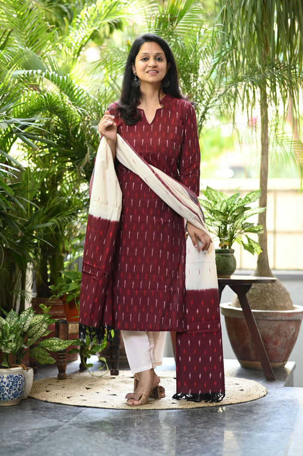 Samprada Ikkat cotton Pochampally Handloom Suit Set