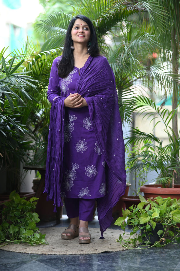 Pravya Bloom Cotton Suit Set (Available in 3 Summer Shades)