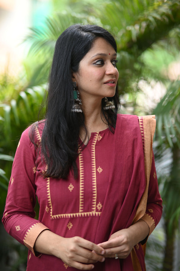Sootra - Cotton Kurta Set with Woven Dupatta