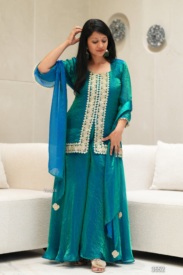 ✨Neeltara Royale Banarasi Tissue Silk Sharara Set