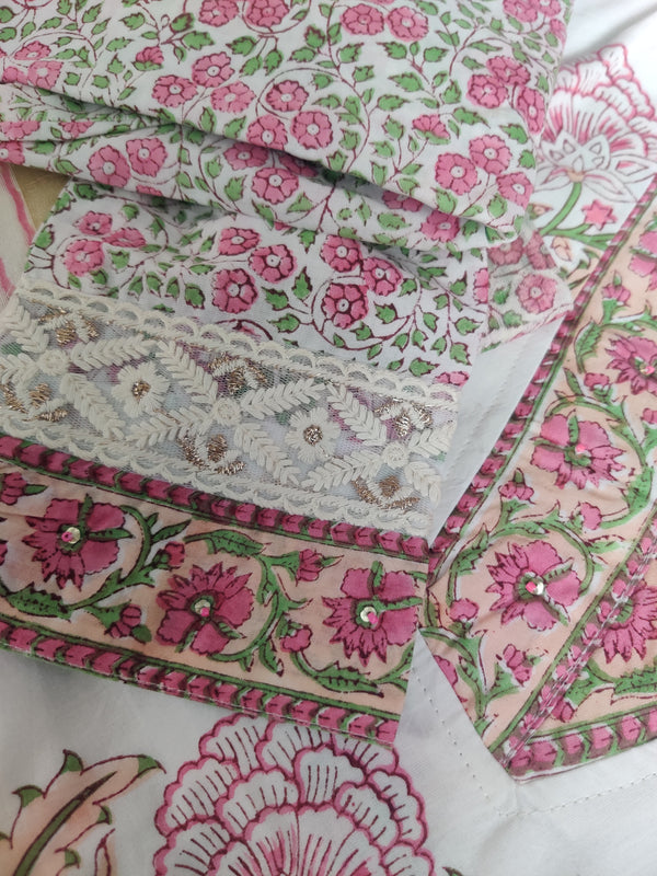 Alankrita Blossom Kurta Set