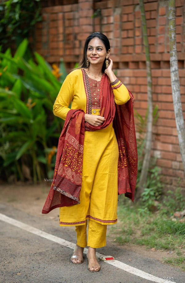 Nishita yellow Grace Set with Dupatta