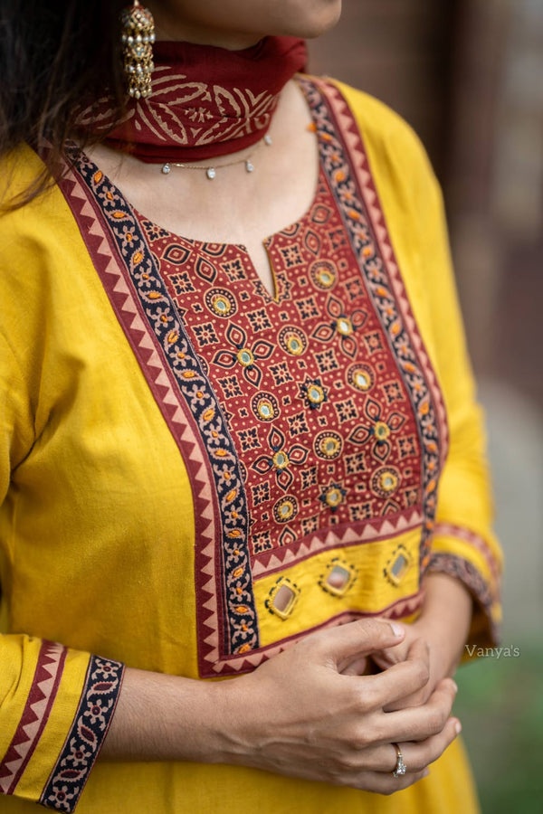 Nishita yellow Grace Set with Dupatta