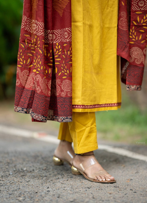 Nishita yellow Grace Set with Dupatta