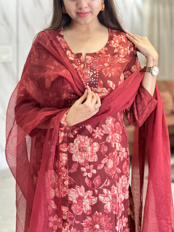 Charvi Rustic Floral Print Cotton Kurta Set