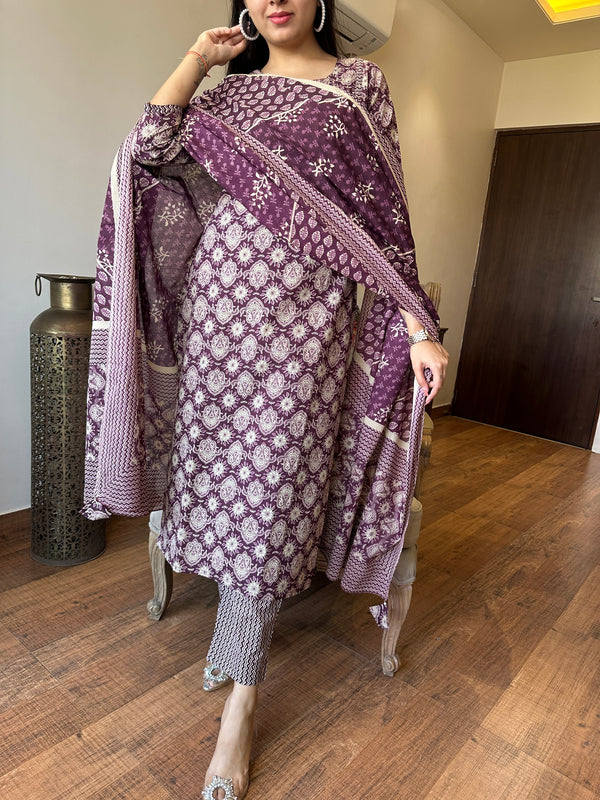 Saanchi Purple Printed Ethnic Suit